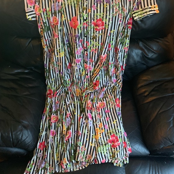 Floral Maxi shirt/dress - Picture 2 of 3